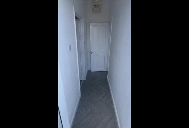 Video 1: Entrance