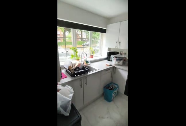 1-Bedroom Studio Flat – Enfield EN2 – All Bills In Main Photo