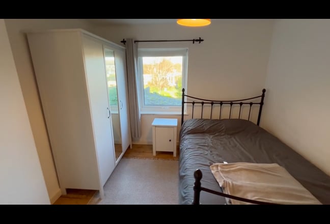 Double, professional room in Sawston Main Photo