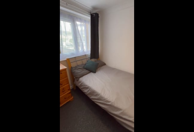 Fantastic en suite double room  Main Photo