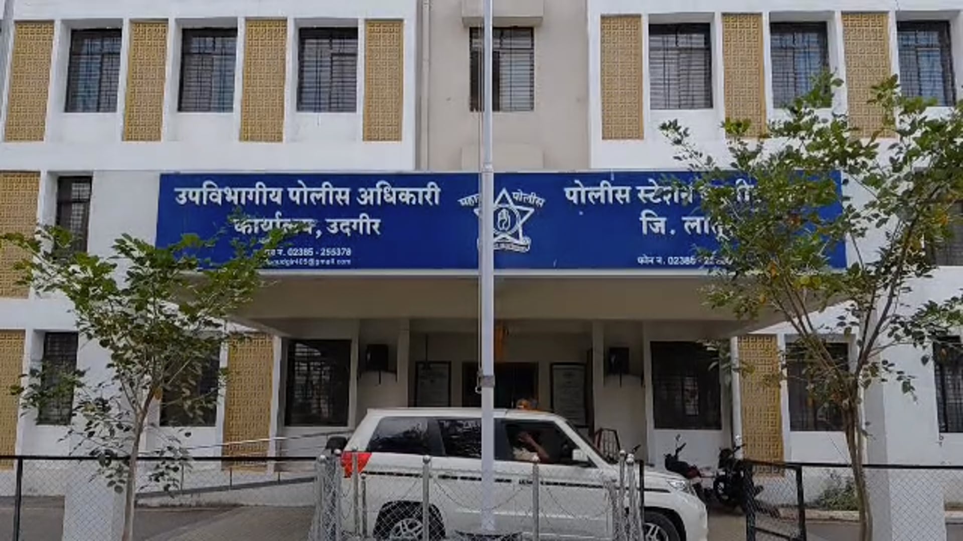 अरे भावा सारखा दिसतोयस म्हणताच वाद,कड्याने मारून डोके फोडले