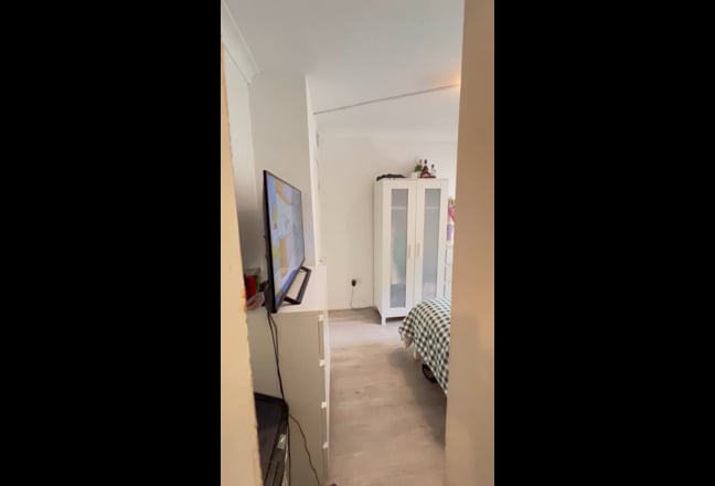 🏡 Exclusive Ensuite Room 🛁   Main Photo