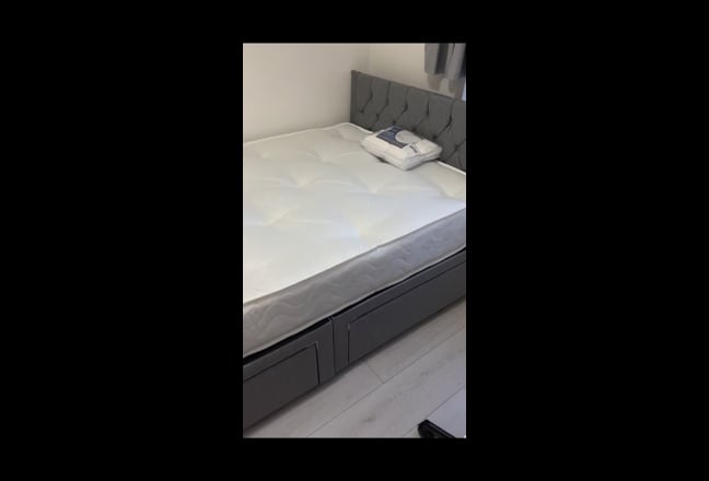A bright spacious double room in a nice 4 bed flat Main Photo