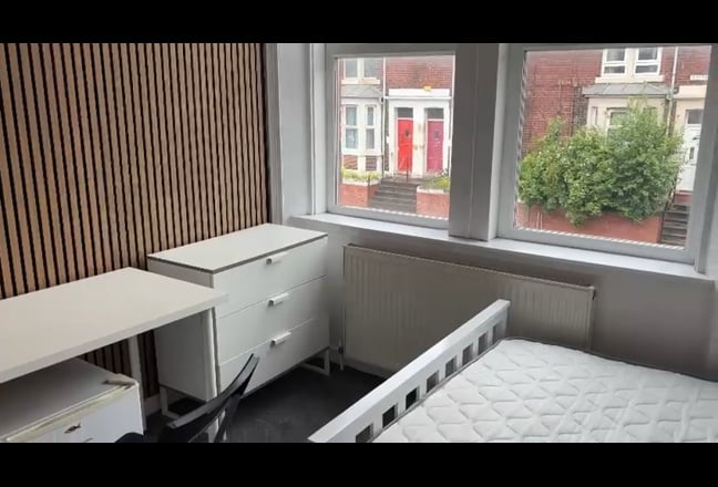 High Quality Dbl Ensuite rooms  Main Photo