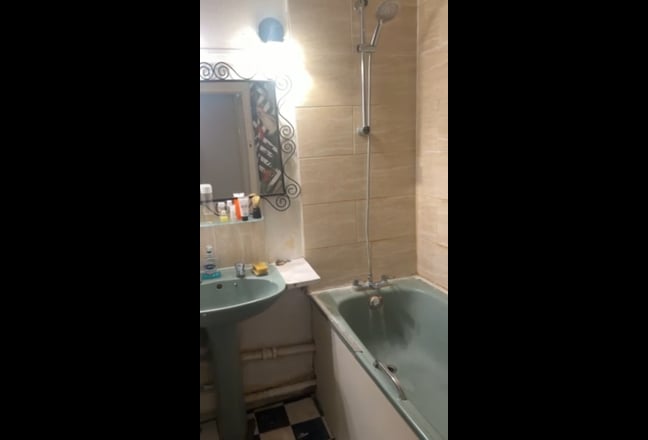 Double Room Close to Battersea Park  Main Photo