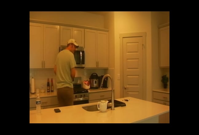 Professional Male seeks a small or large room Main Photo