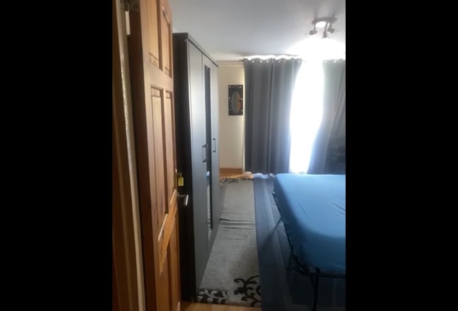 A very very big double room to rent.  Main Photo