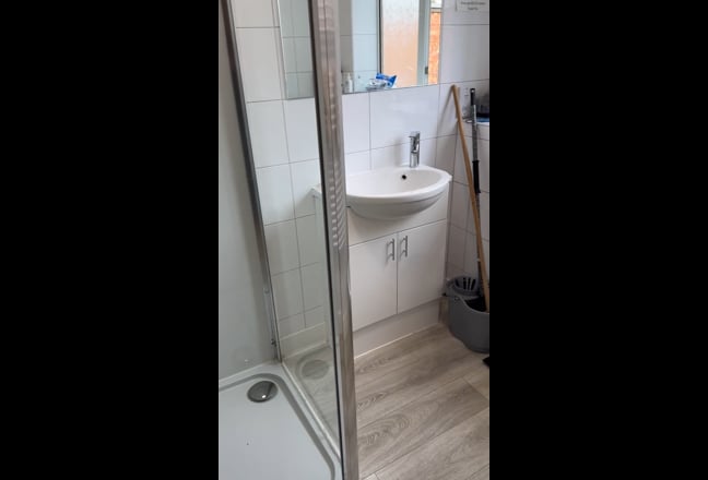 Video 1: 