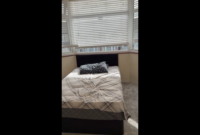 Rent a Room Main Photo