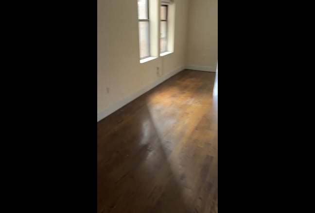 [Washington Heights] $1030/mo (3BD/1BR) - ASAP Main Photo