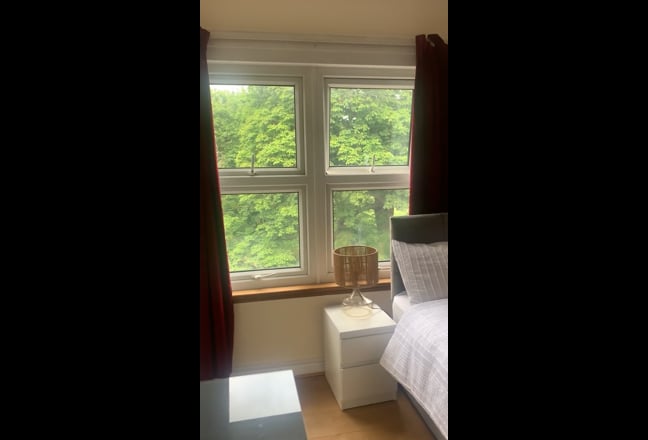 Lovely One bed flat - furnished within a House  Main Photo