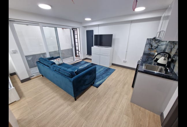 Large Self-contained Studio on Essex rd, Islington Main Photo