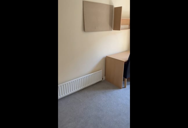 Old Street Station  - Flat-share: Available Now! Main Photo