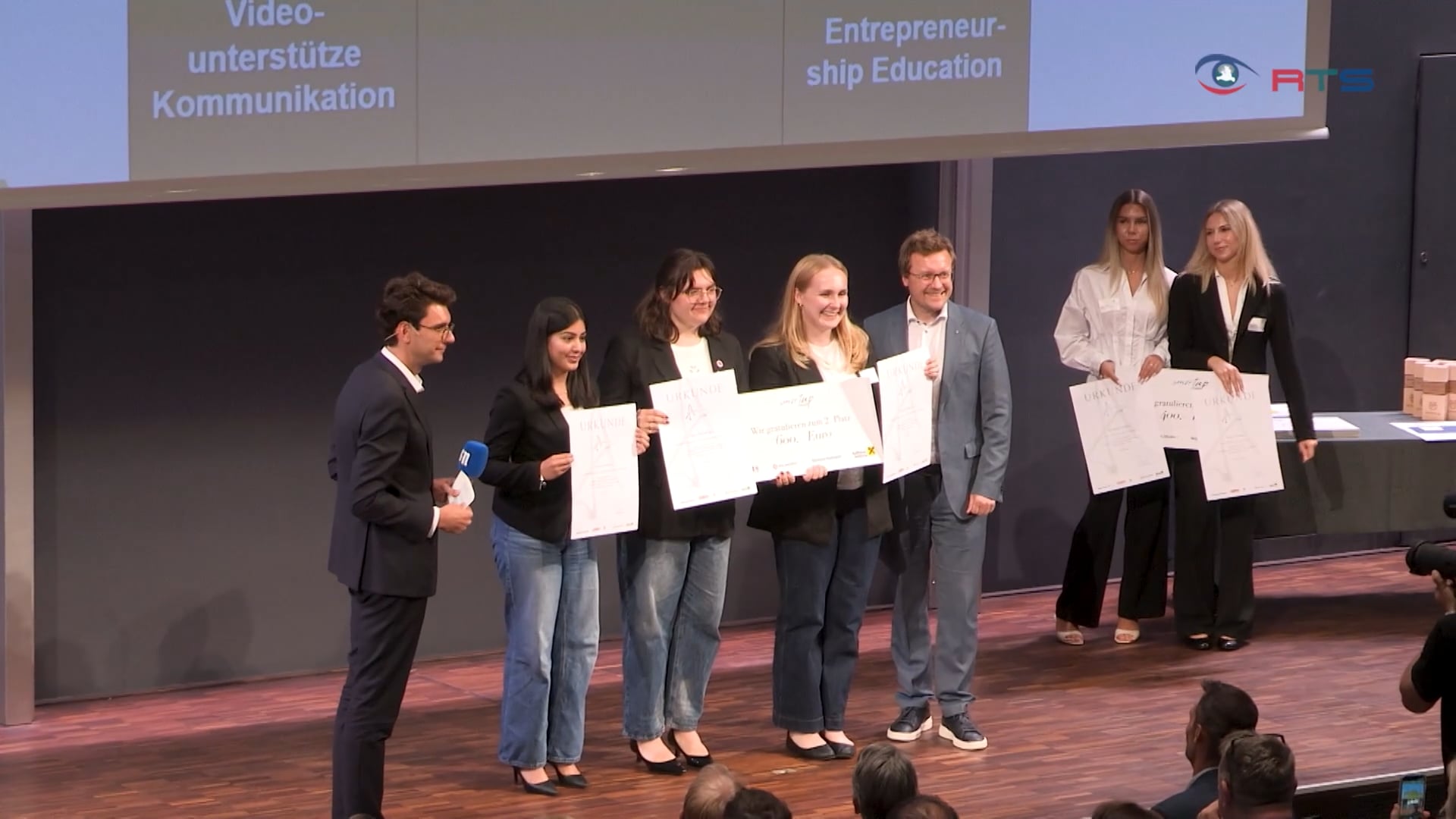 ausgezeichnet-smartup-award-wuerdigt-matura-projekte-mit-zukunft