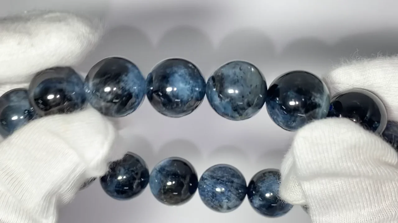 ブラックスターアクアマリン AAA- ラウンド13mm 1連(ブレスレット) NO