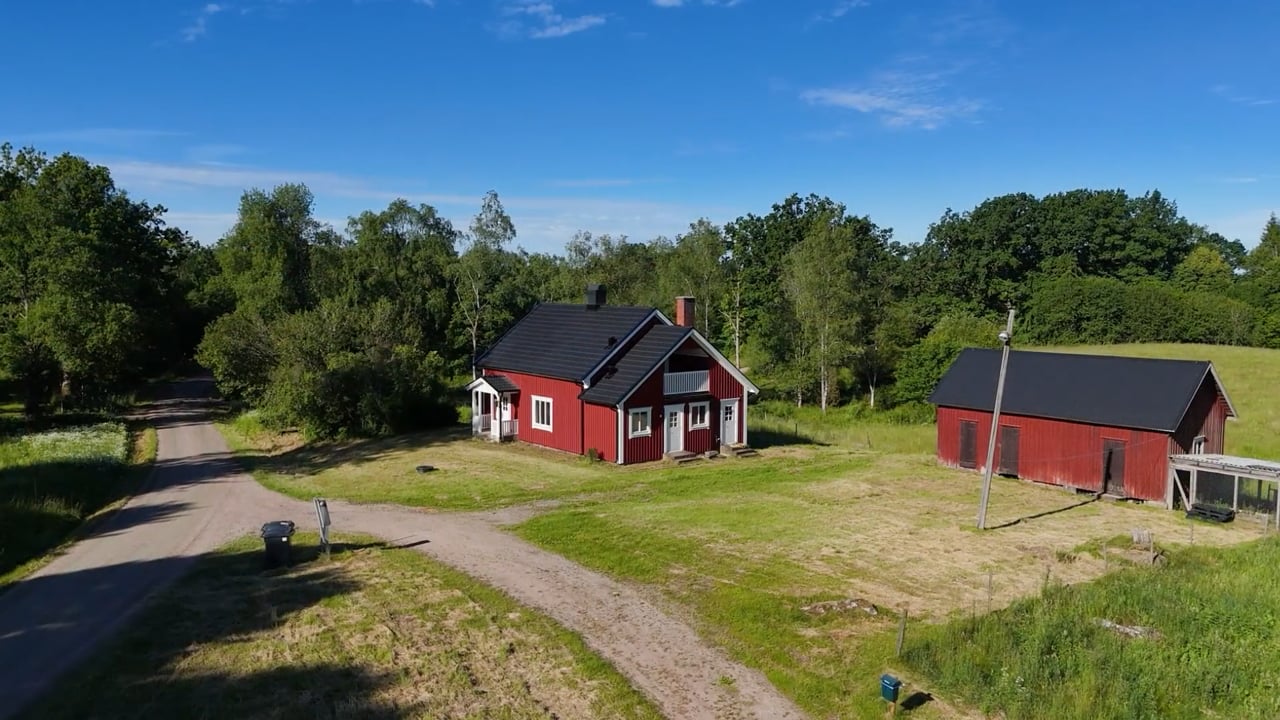 4 rum Gård/skog på Strands gård  Gislaveds kommun - video