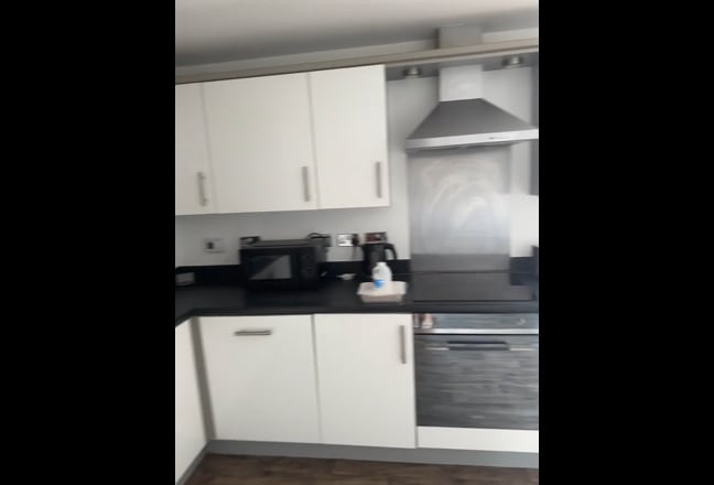 Looking for Housemate  Main Photo