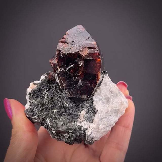 オーストラリア Harts Range（ハーツレンジ）産 天然ジルコンのル Zircon (rare gem crystal) - KRE-51 - Harts Range - Australia