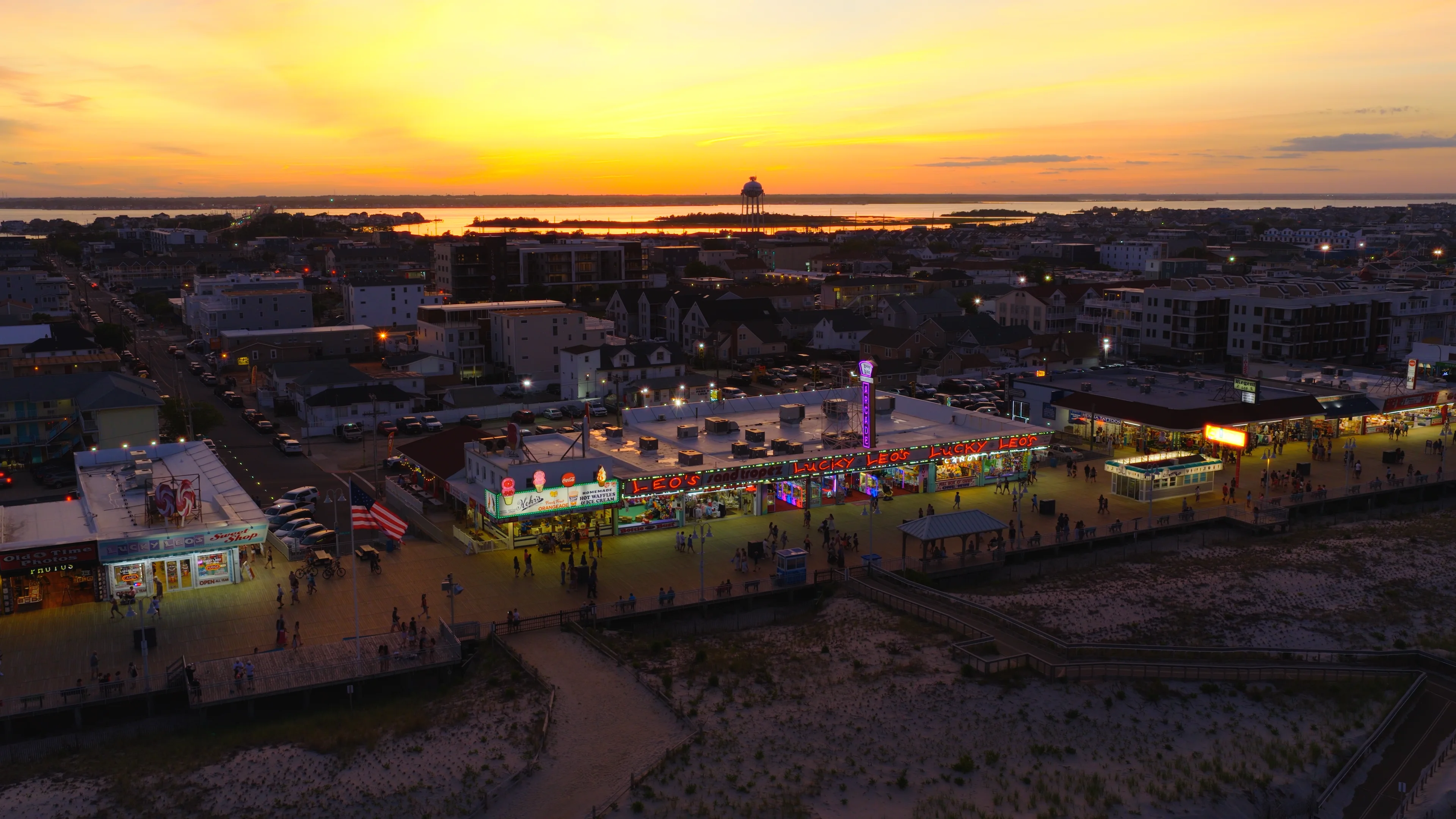Lucky Leo's Amusements Arcade