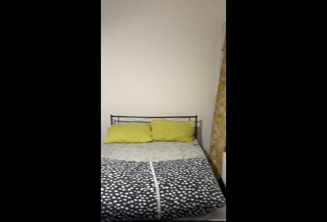 Spacious master bedroom for couples or girls  Main Photo