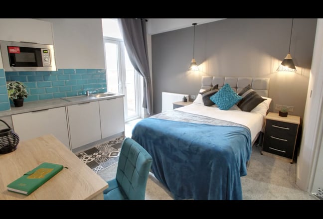 Franche Rd LE3 | Luxury 7-Bed House Share Main Photo