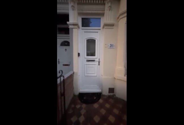 Lovely double room near Fratton Station Main Photo