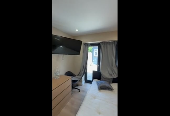 Modern En-Suite Rooms in Prime Croydon Location Main Photo