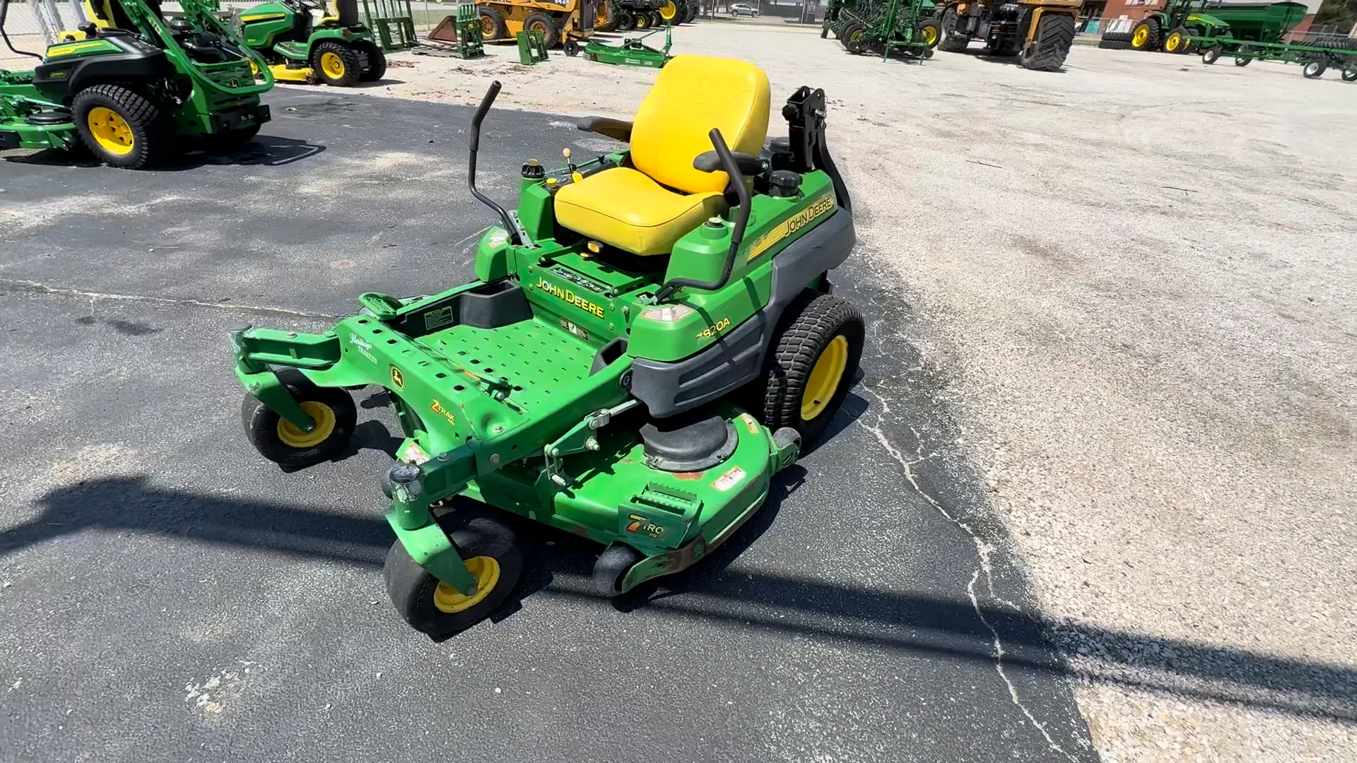 Used John Deere Z820A 667217 for Sale | Heritage Tractor