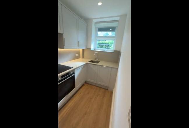 Fab 2 bed ground floor flat in Melville Court Main Photo