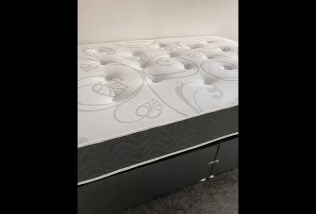 Video 1: Double room with fitted double wardrobe 