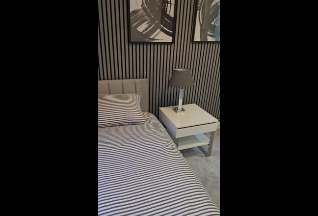 Cosy and Modern En Suite Room. Main Photo