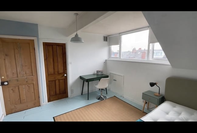2 Fab double rooms, one en-suite Main Photo