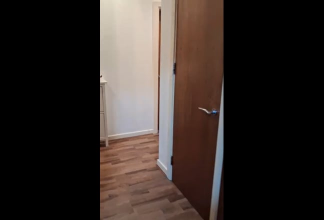 Large Double in Limehouse/2 Bedroom Flat. E14 7Fe Main Photo
