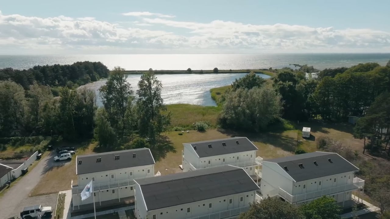 Lägenhet på My Little Hotel - Lomma Strand Lomma kommun - video