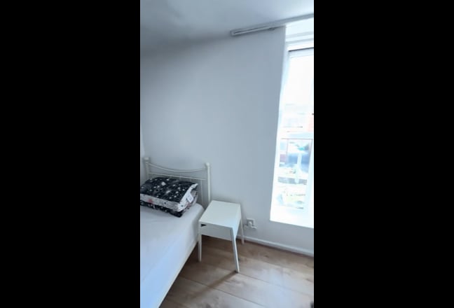 Single room all Bills inclusive  Main Photo