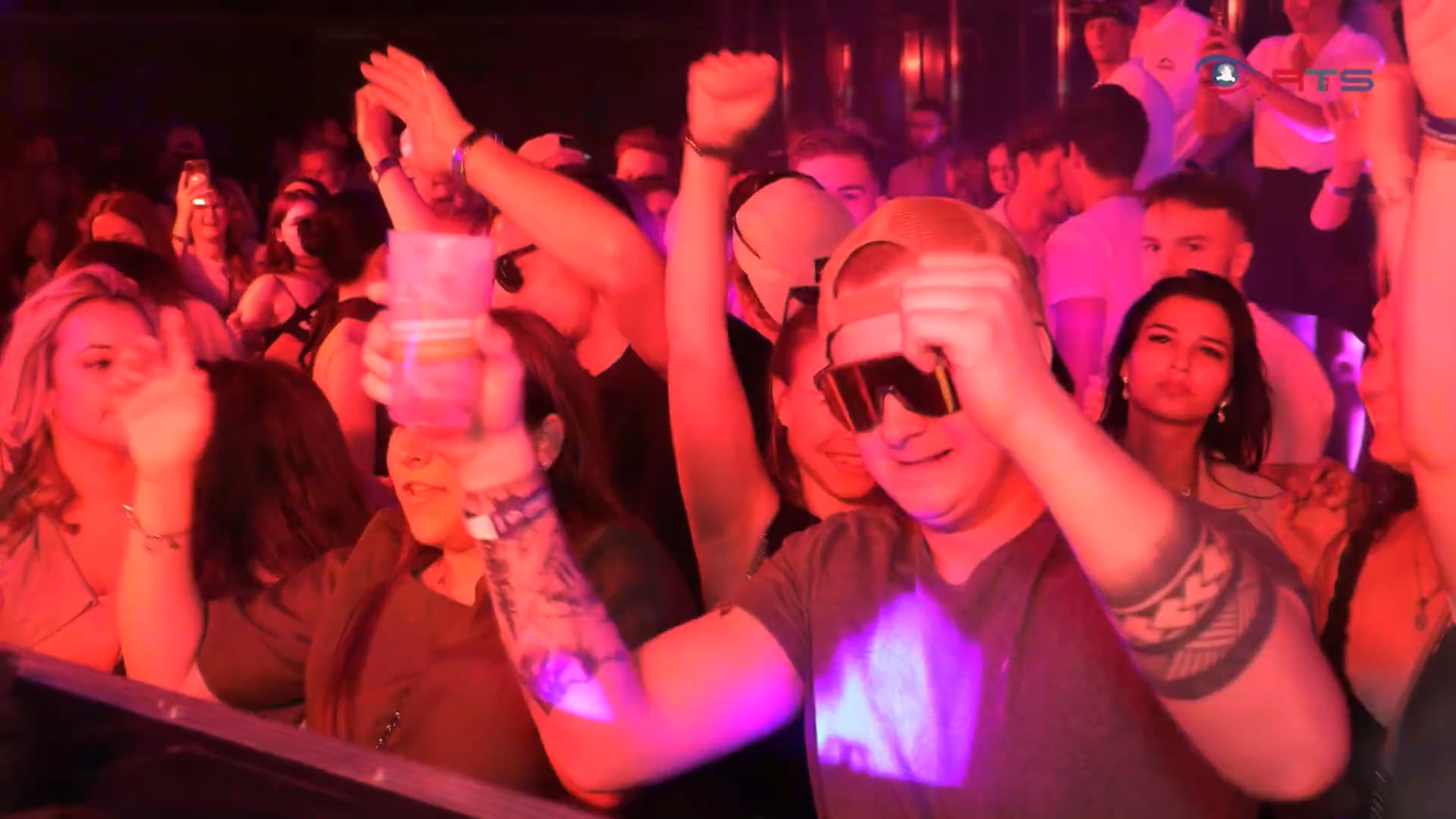 mit-rave-in-den-sommer-solstices-ritual-in-saalfelden