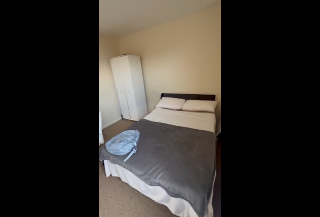  Double Room (Extra-large) Available  Main Photo
