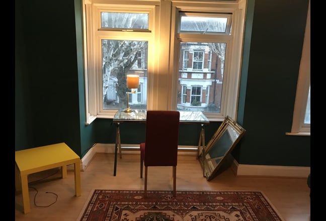 Beautiful 1 Bed Flat Wood St All Bills Included Main Photo