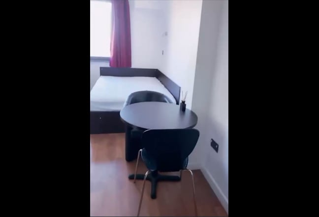 Video 1: Bronze Studio – 1