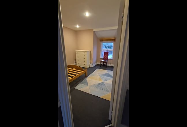 Large Double Bedroom Main Photo