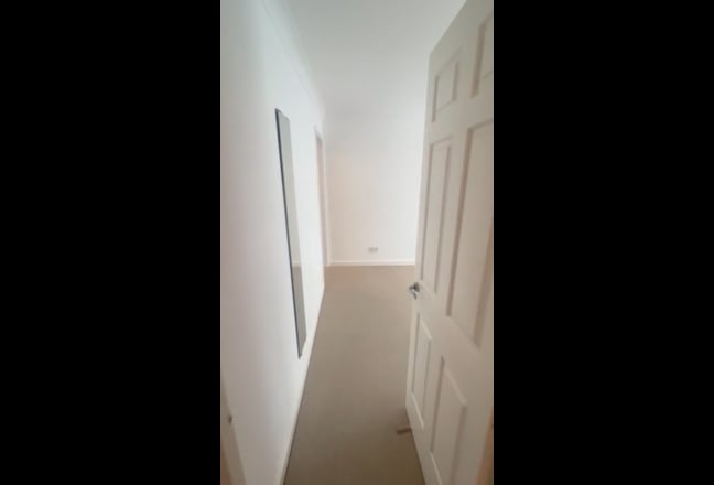 Huge En-suite Double Room By The Sea Available Now Main Photo