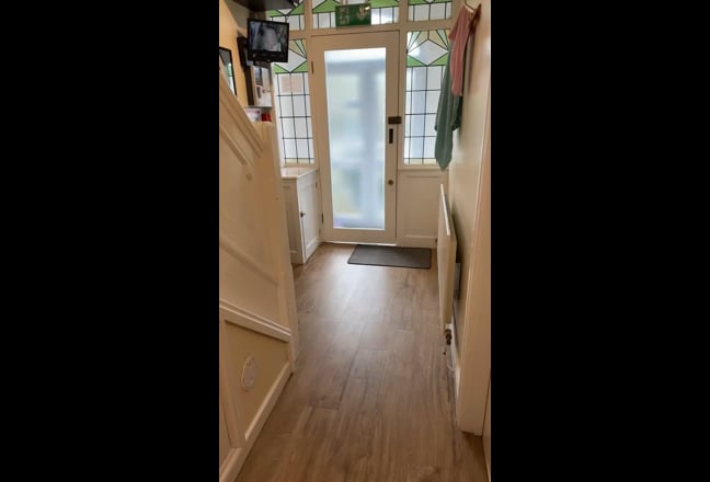 Video 1: 