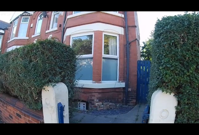 Video 1: Kitchen diner