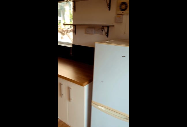 Rooms to rent in Victorian West End house Main Photo