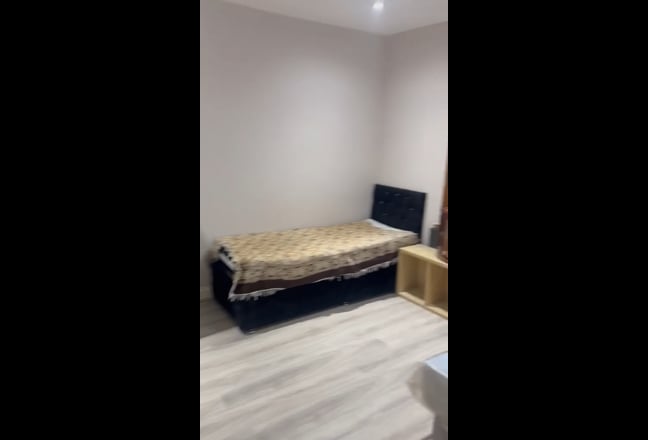 Video 1: 