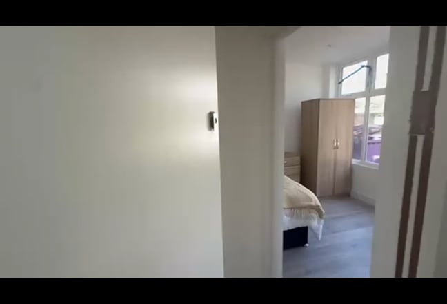 Video 1: 