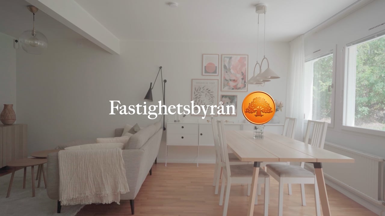 4 rum Parhus på Bävervägen 12 Tegelhagen Sollentuna kommun - video