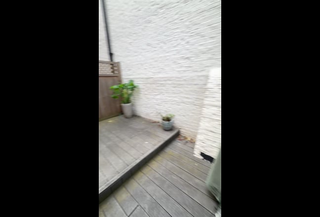 Beautiful 3 Bed/2 Bath in St John's Wood Main Photo