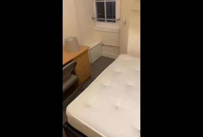 City Centre Room for Rent from August  Main Photo