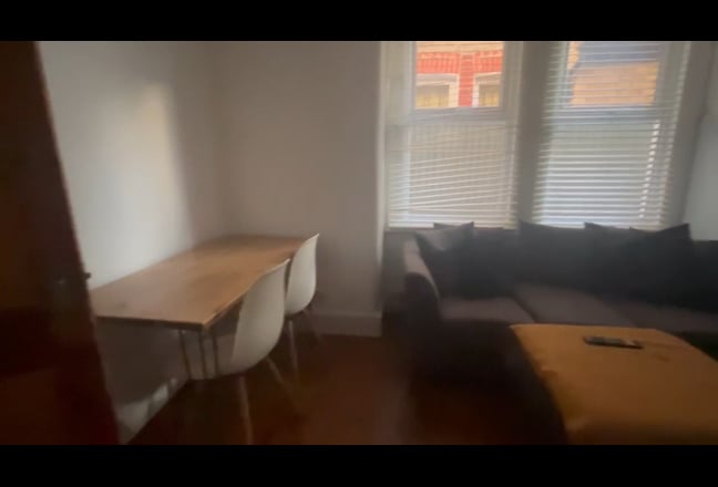 Double Room, Tooting Broadway in 2 Bedroom Flat Main Photo